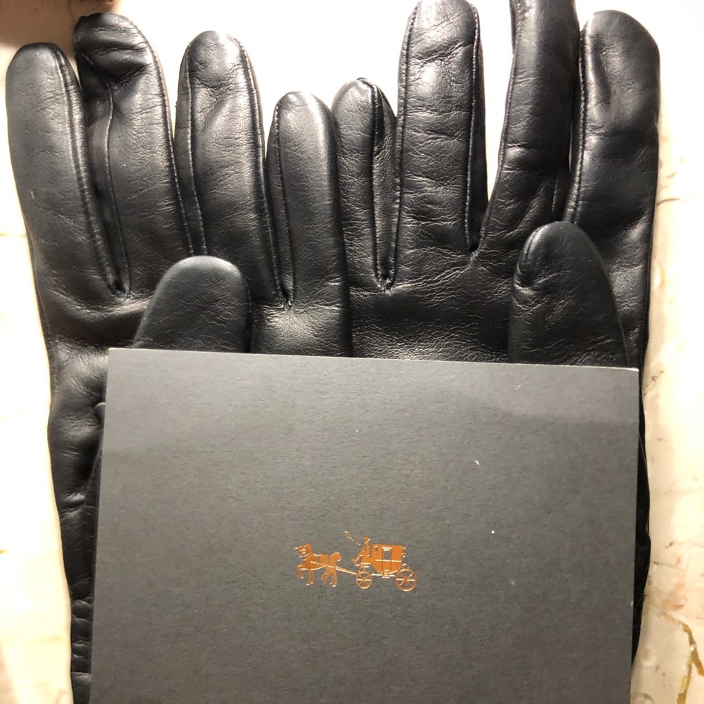 Coach Leather gloves